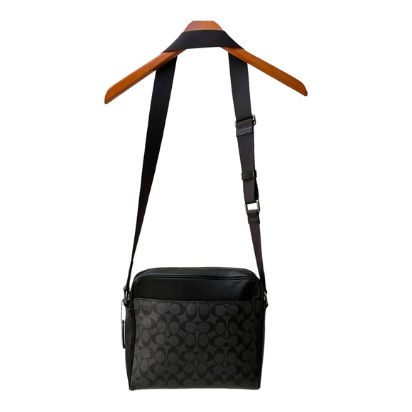 Coach Charles Charcoal Black and Gray F28455 Shoulder Messenger Camera Bag - Picture 3 of 11